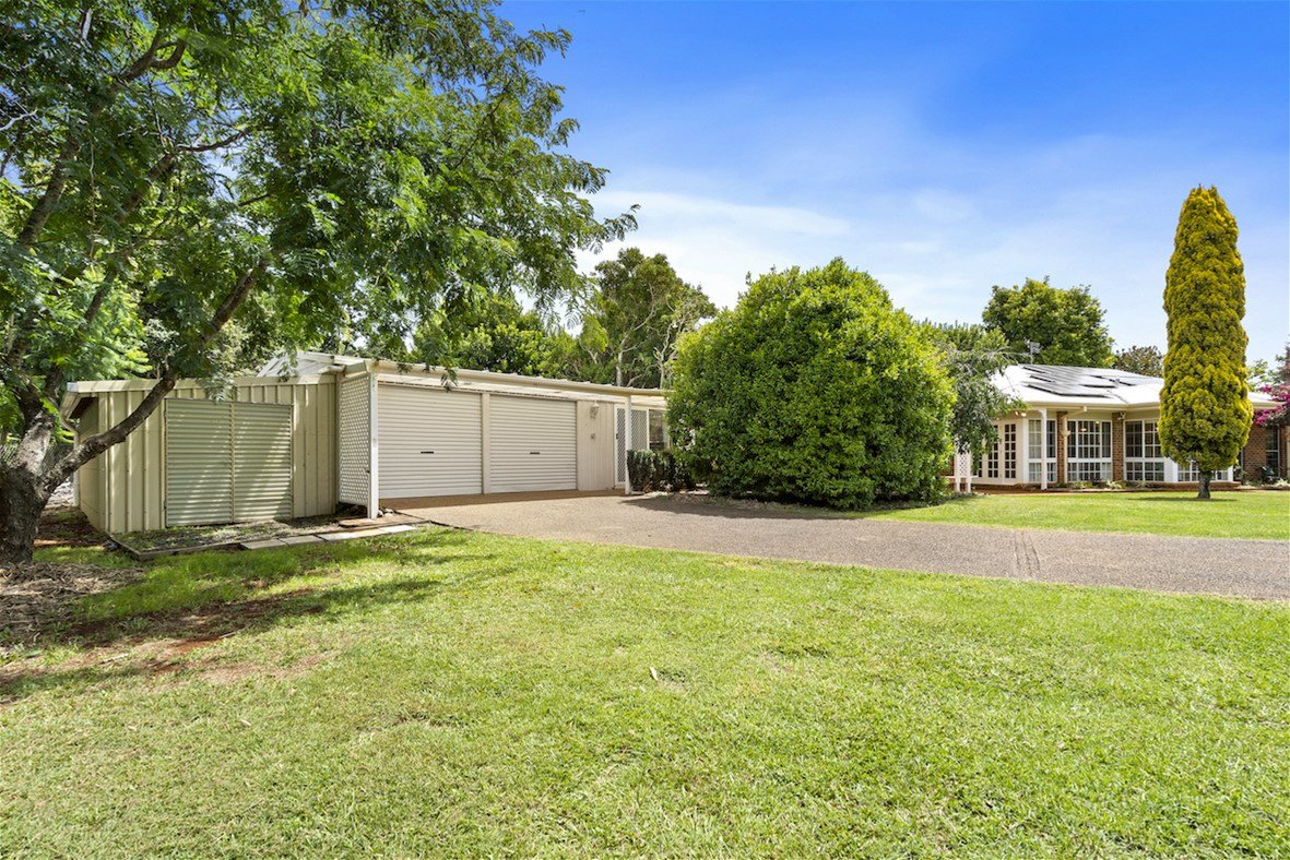 49 Bateke Road TAMBORINE MOUNTAIN QLD