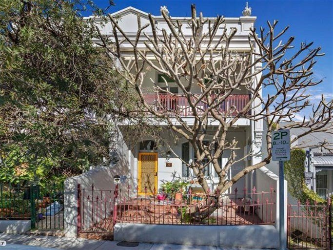 4 Don Street NEWTOWN NSW