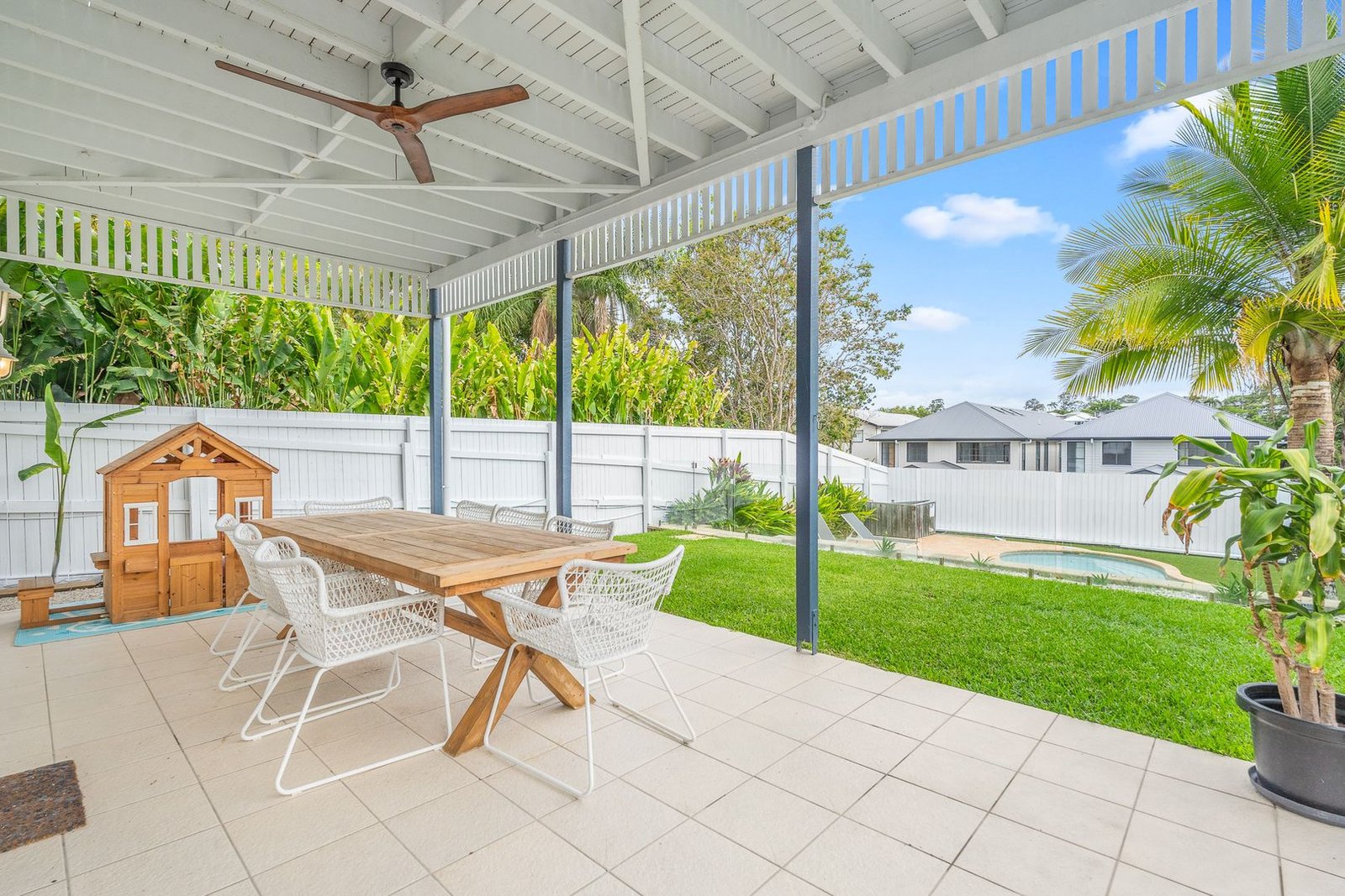 260 Ferguson Road, Seven Hills QLD 4170