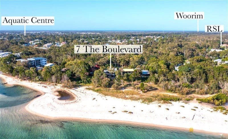 7 The Boulevard BONGAREE QLD