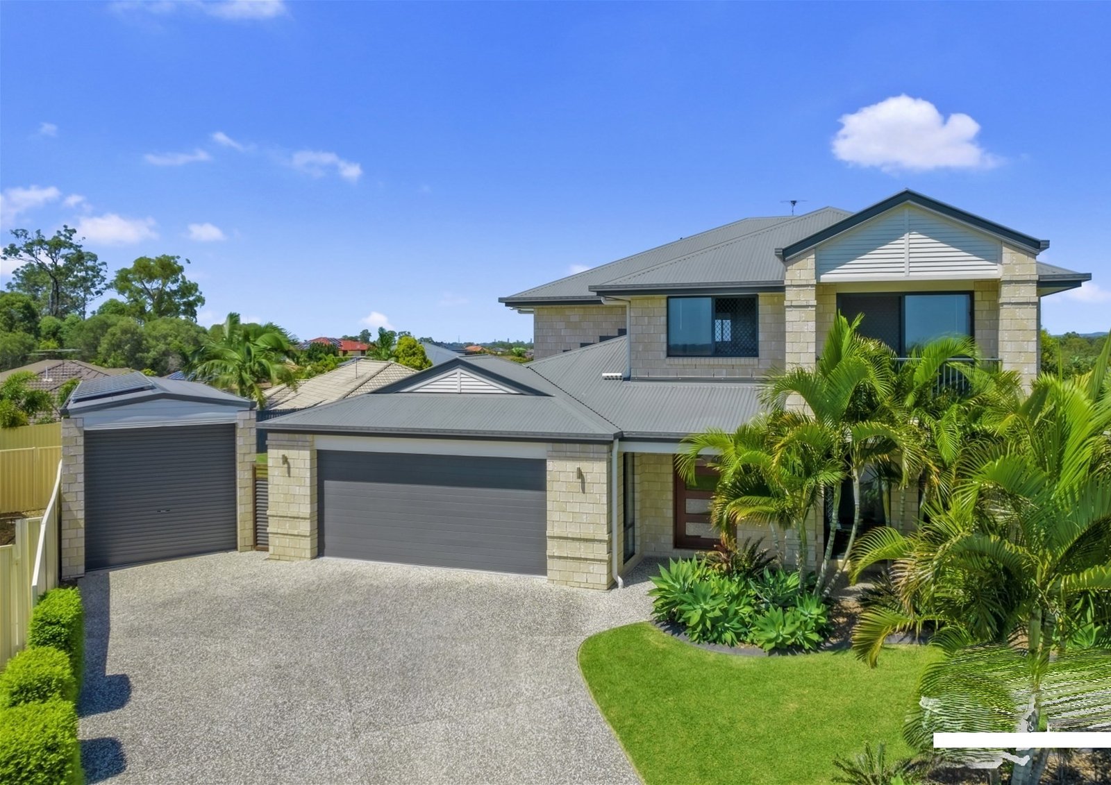 42 Sunstone Circuit MANGO HILL QLD