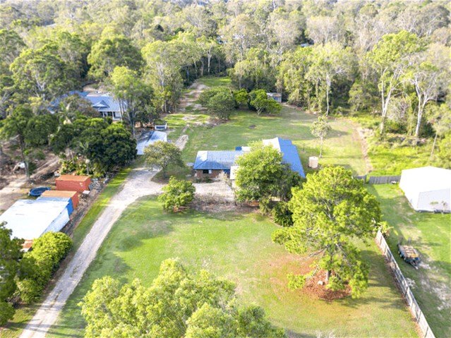 758 London Road CHANDLER QLD