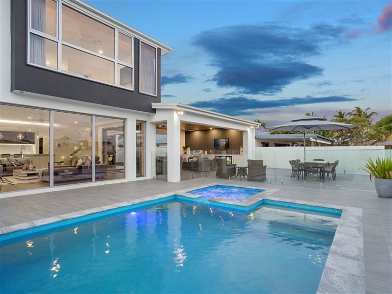 12 Boomerang Crescent SORRENTO QLD