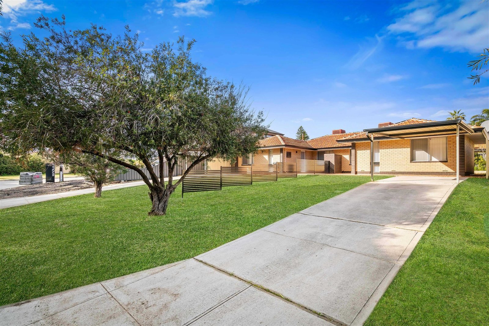 21& 23 Valmae road RIVERTON WA