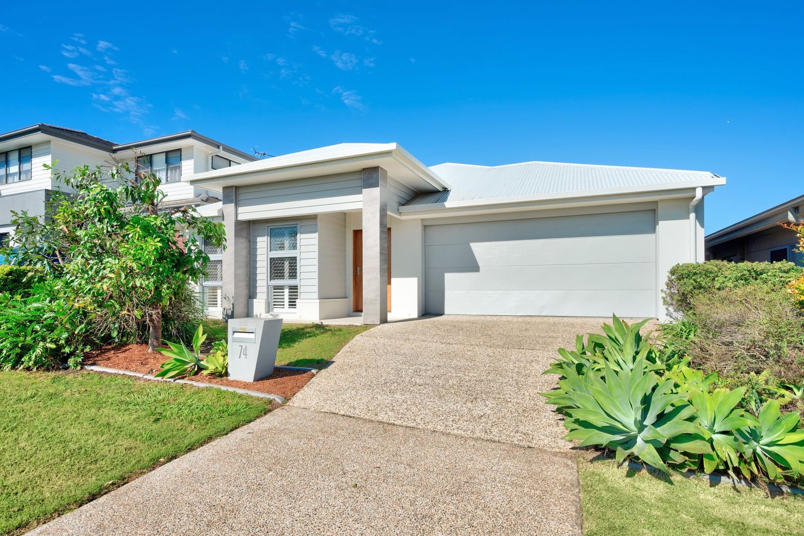 74 Halpine Parade, Warner QLD 4500