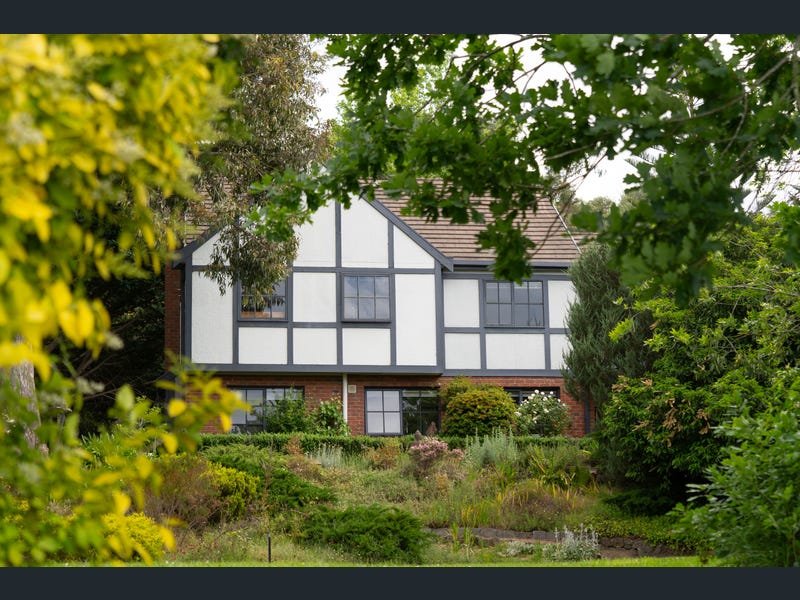 45 Connors Lane, Seville, Vic 3139